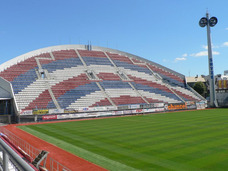 Andrův Stadion.jpg